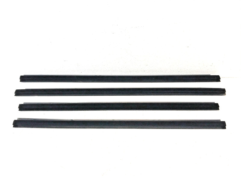 1998 MERCEDES W220 S500 FRONT REAR LEFT RIGHT DOOR TRIM MOLDING EXTERIOR