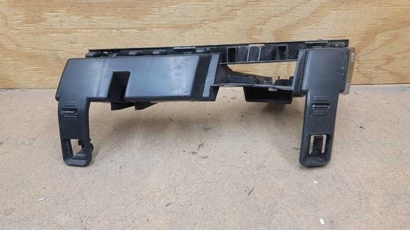 2014 2015-2017 RANGE ROVER SPORT Front Bumper Left Top Bracket DK6217C863AA OEM*