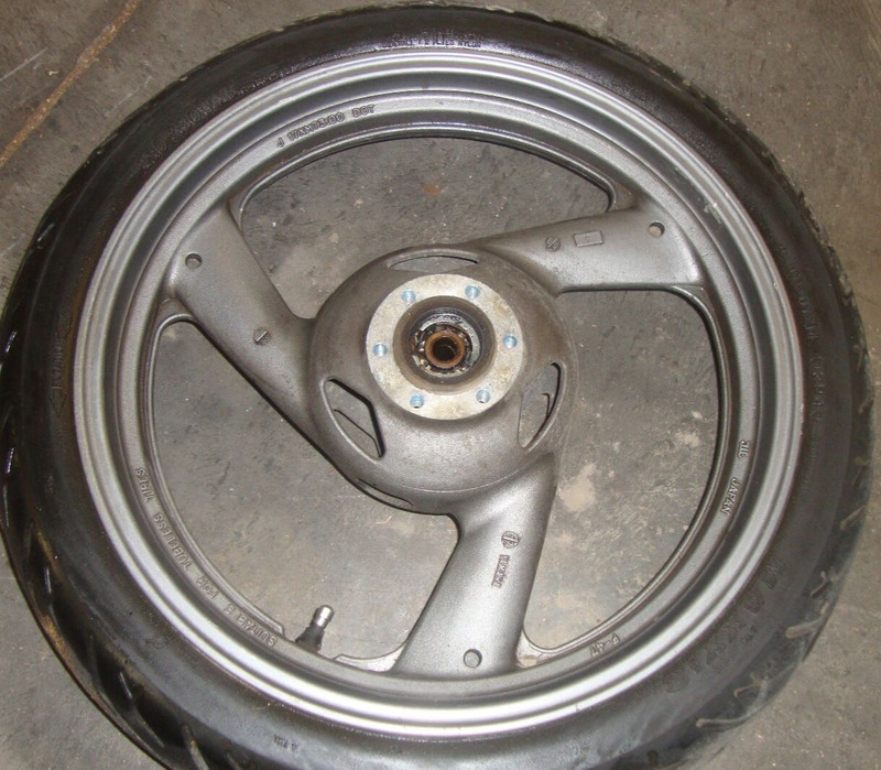 1992 Yamaha FZR600 FZR 600 R FZR600R 110/80-17 Front Rim Wheel Tire 17"