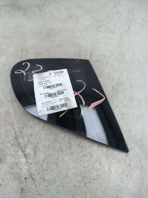 11 12 13 14 15 16 17 LEXUS CT200H PREMIUM DRIVER LEFT QUARTER GLASS