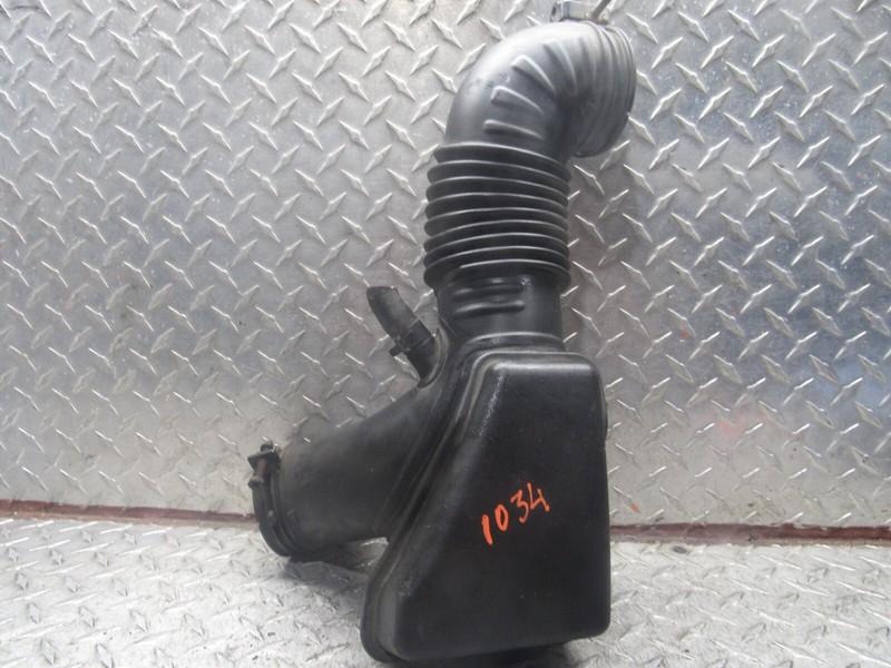 2008 HYUNDAI SONATA AIR INTAKE DUCT HOSE RESONATOR TUBE 2.4L 28188-3K010