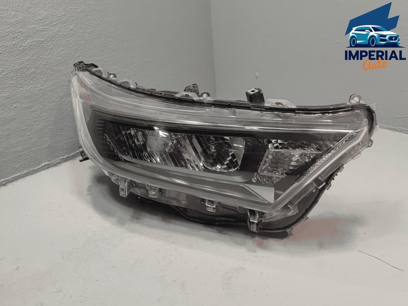 2019-2021 TOYOTA RAV4 LE FRONT RIGHT PASSENGER SIDE HEADLIGHT LIGHT LAMP OEM
