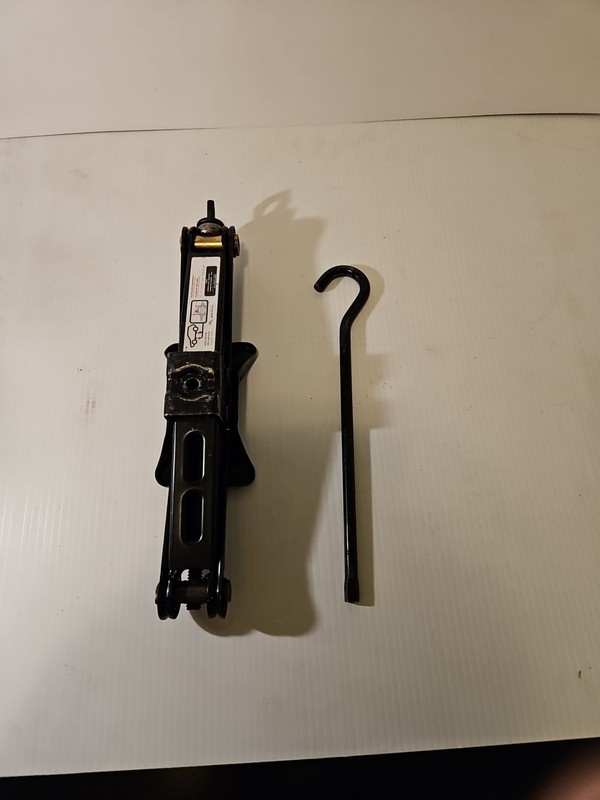 2005 HONDA ACCORD SPARE TIRE EMERGENCY JACK TOOL KIT 2006 2007 2004 2003 2002