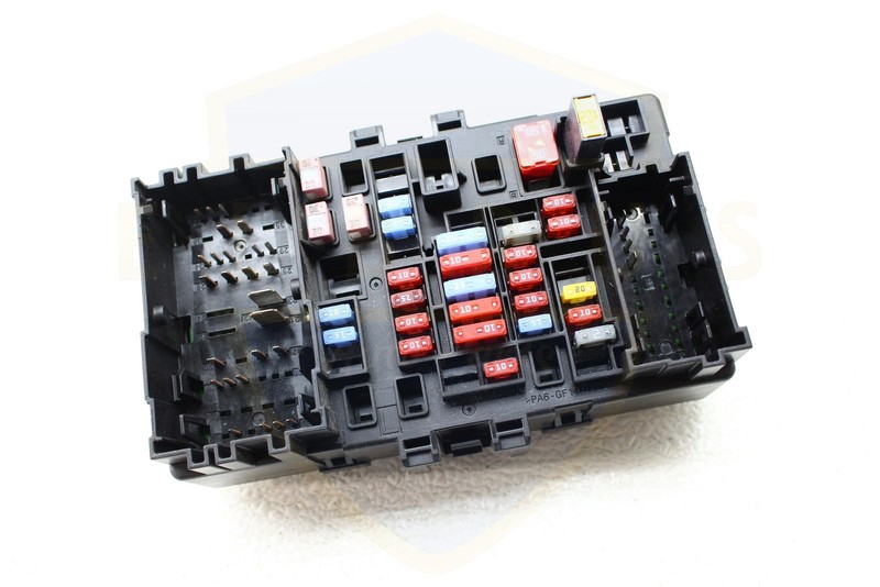 CHEVY TAHOE 17 18 19 20 LEFT INSTRUMENT PANEL CABIN FUSE BOX 84114432 OEM
