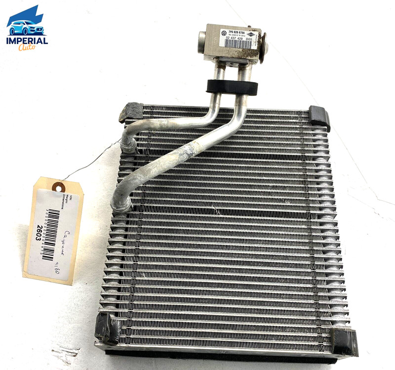 2011-2018 Porsche Cayenne Front A/C Evaporator Core 7P0-820-679-A OEM
