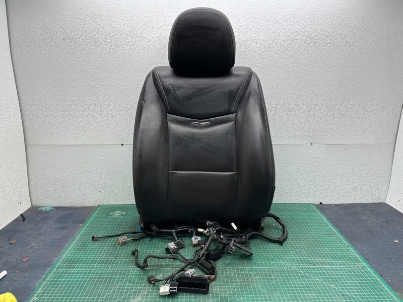 14-16 Cadillac XTS - FRONT LEFT TOP UPPER SEAT PERFORATED OEM