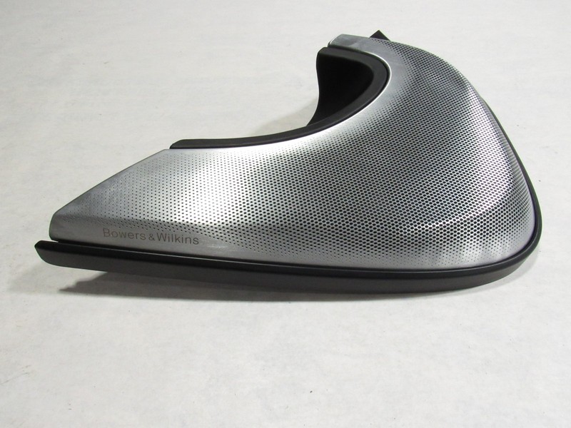 20-23 McLaren GT 2021 Front Left Driver Door Lower Speaker Trim Grille Panel |@1
