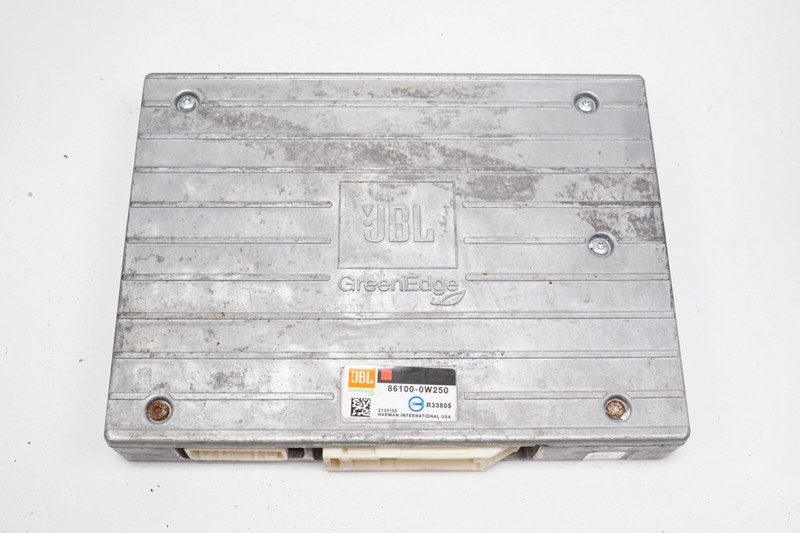 TOYOTA CAMRY Audio Amplifier AMP JBL Harman Becker OEM 2012 - 2014