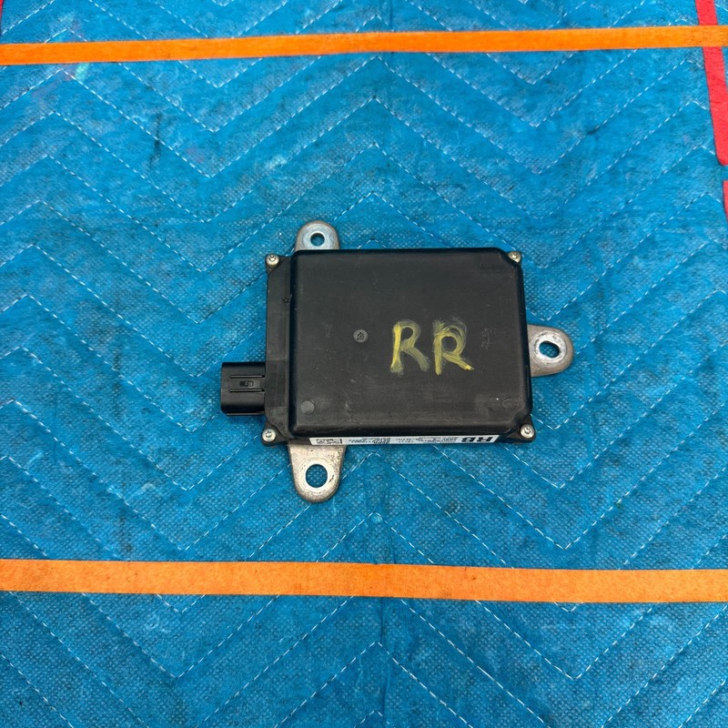 2015–2019 Lexus RC350 Rear Passenger Blind Spot Monitor Sensor OEM 8816224022