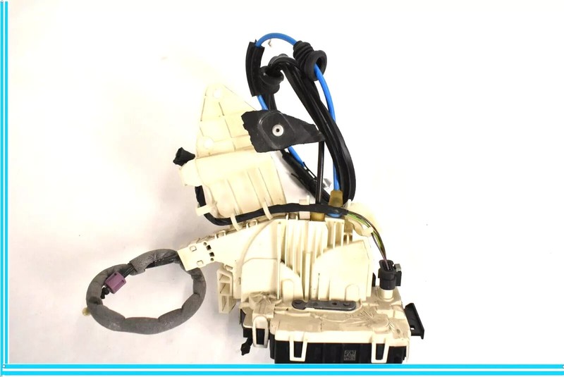 08-14 Mercedes W204 C300 C63 AMG E350 Rear Left Door Lock Latch Actuator OEM