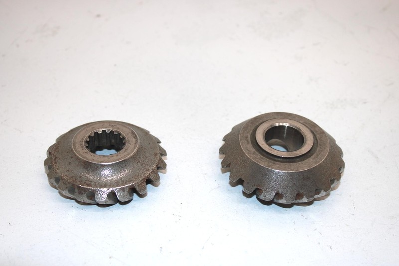84 YamahaTri Moto 225 Ytm225dxl Oem Middle Gear Comp 24W-Y1754-00-00 AYS
