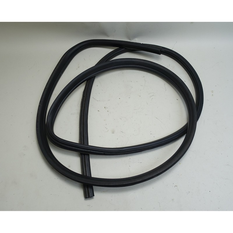 1992-1998 BMW E36 3-Series Sedan Front Body-Side Weatherstripping Seal OEM