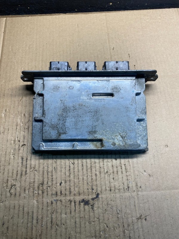 2006 to 2007 Ford Explorer Mountaineer ECU ECM Engine Control Module AB2737 DG