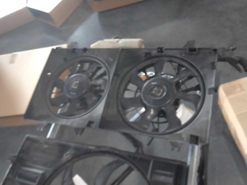 2016 Mazda 3 Engine Cooling Fan Motor OEM Black 85K Miles PE2015025