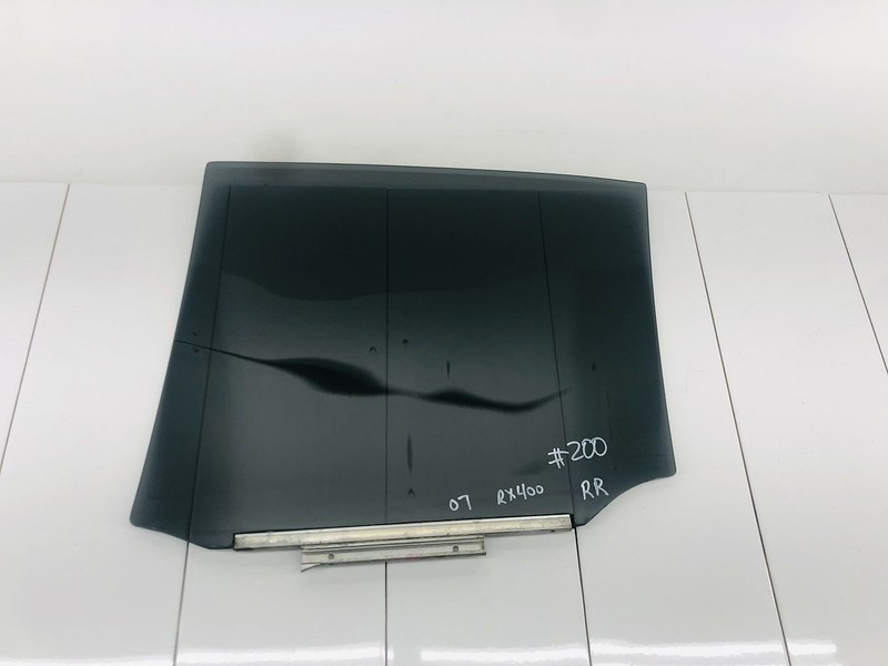 06-08 LEXUS RX400H REAR RIGHT PASSENGER SIDE DOOR WINDOW GLASS OEM #200