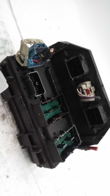 2014 Chrysler Town & Country Integrated Power Module OEM 68217405AA Black