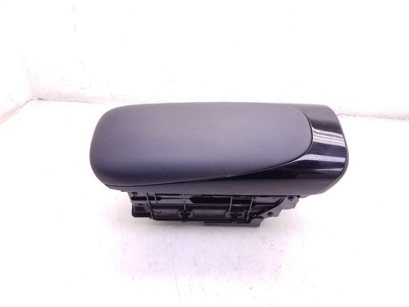 16-18 TOYOTA MIRAI FRONT CENTER CONSOLE BOX AND LID ASSSEMBLY