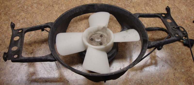 2002 Kawasaki Voyager ZG1200 ZG 1200 B XII Engine Cooling Radiator Fan Motor 01