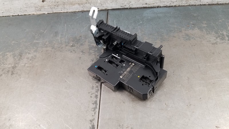 2011 Mercedes Benz AMG E 63 Rear SAM Relay Fuse Box #6599 P4