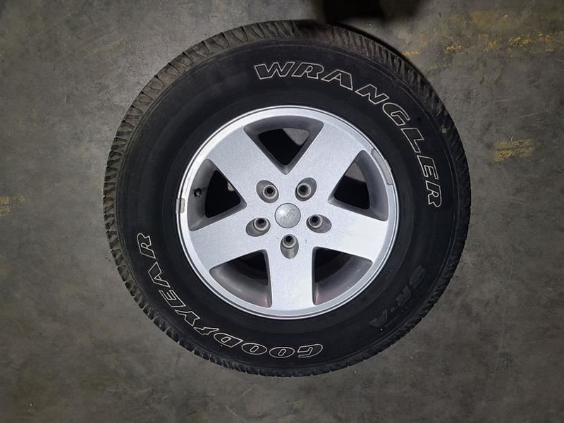 WHEEL 17X7-1/2 5 SPOKE FITS 07-16 WRANGLER 437531
