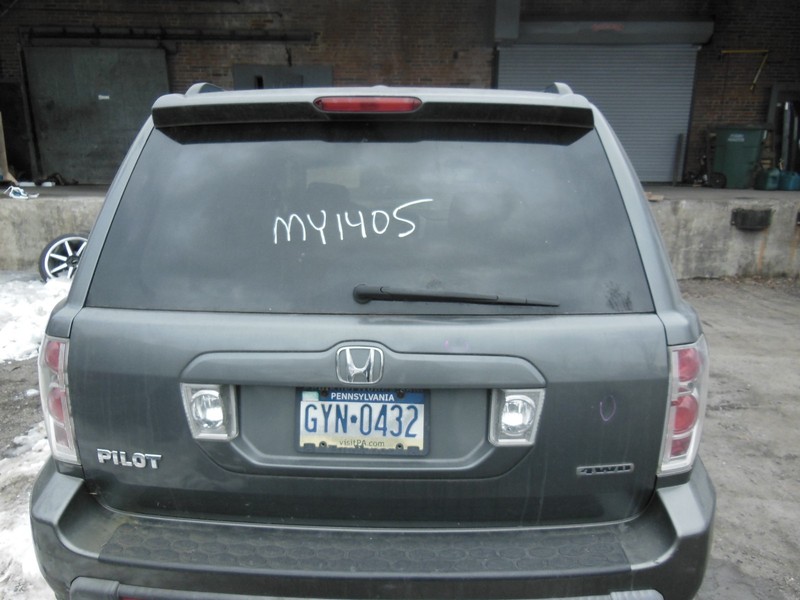 2006-2008 Honda Pilot EX Rear Hatch Liftgate W/O Navigation OEM NH705M