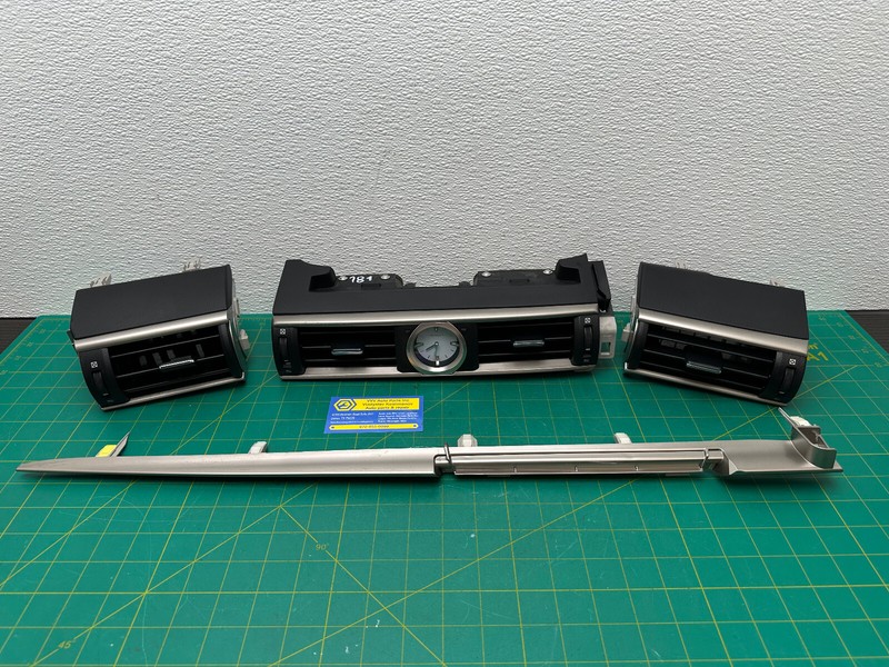 15-17 LEXUS RC350 DASH INSTRUMENT PANEL AIR VENT GRILLE SET OEM