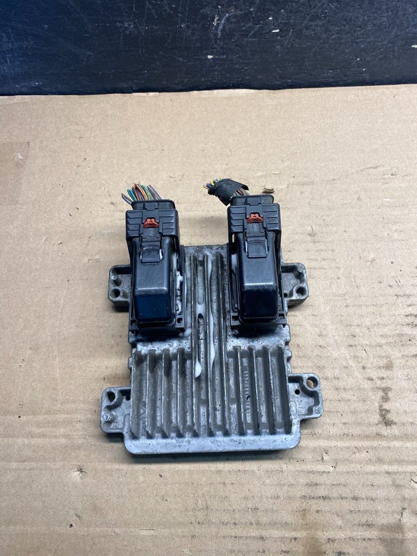 2007 Chevrolet Silverado Yukon Engine Control Module ECM ECU AE2137 DW