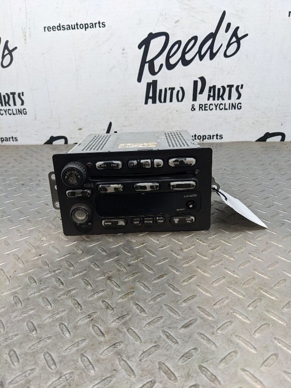 Audio Equipment Radio Opt UC6 ID 10357886 Fits 03-06 SSR 1118466