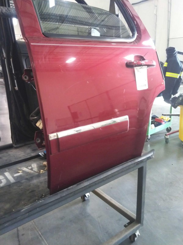 2011 Chevrolet Tahoe Left Rear Door Red 80U Good Condition No Rust 487160