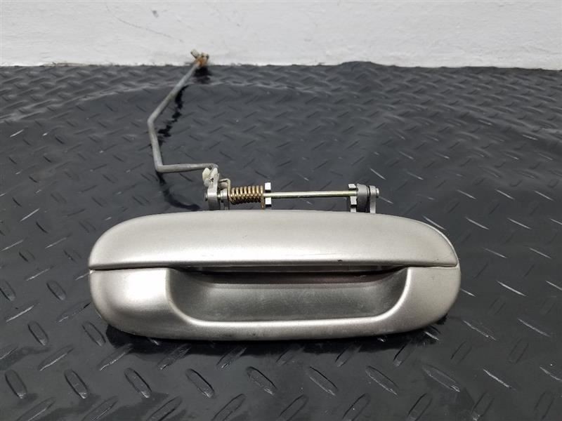 02-09 GMC Envoy Front Right Passenger Door Handle Biege (11U) OEM 19120089