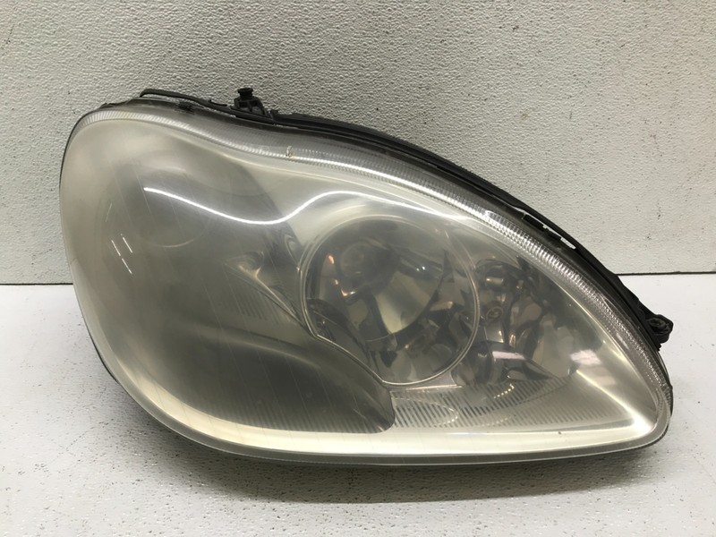 03 - 06 Mercedes W220 S500 Front Right Passenger Headlight Lamp Halogen OEM