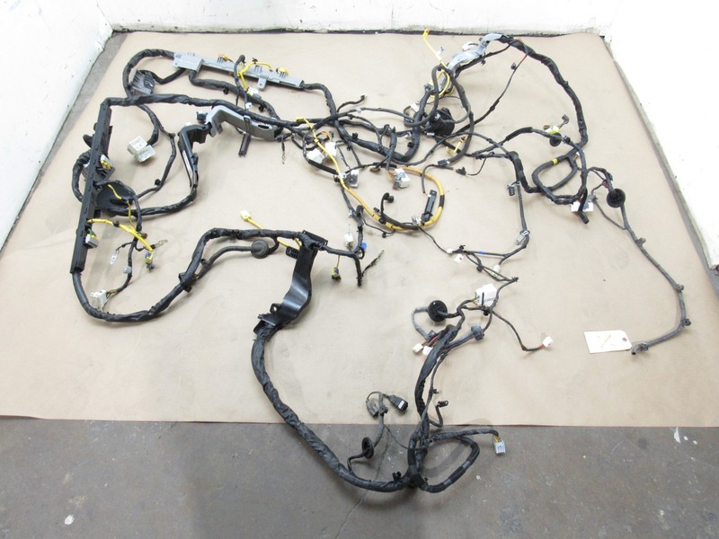 Genesis G80 2017 Front Interior Cabin Floor Body Wire Wiring Harness 16-20 >