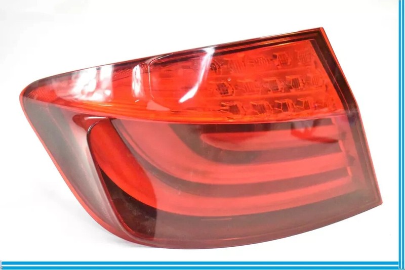 11-13 BMW 528i 535i 550i Rear Left Driver Side Tail Light Lamp 173462-01 OEM
