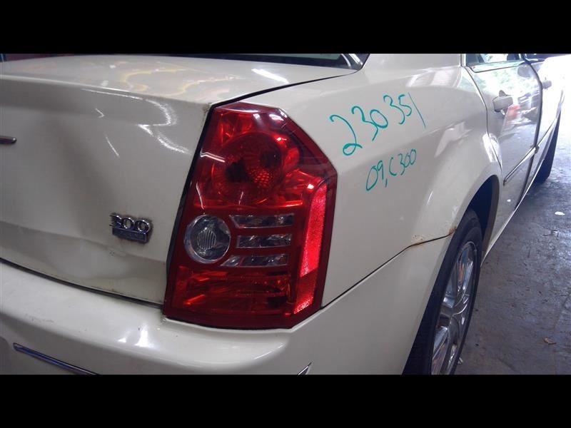 Passenger Right Tail Light Base Fits 08-10 300 1177704