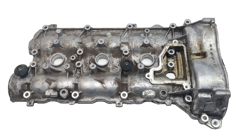 Mercedes C300 GLK350 CLK350 E350 Left Side Engine Cylinder Head Cover
