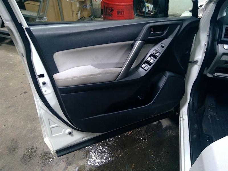 FORESTER2015 Driver Left Front Door Trim Panel 1747472