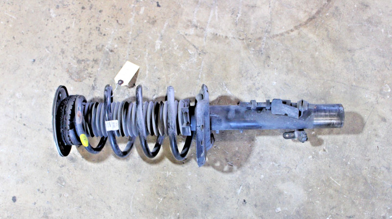 2012-2019 Range Rover Evoque L538 Front Right Side Shock Absorber Coil Strut OEM