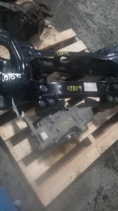 2022 Toyota Camry Differential Carrier Assembly 4WD OEM 42K Miles Red