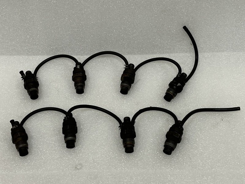 1994 CHEVROLET 3500 PICKUP DIESEL FUEL INJECTORS 8 PIECES 6.5L 10233973