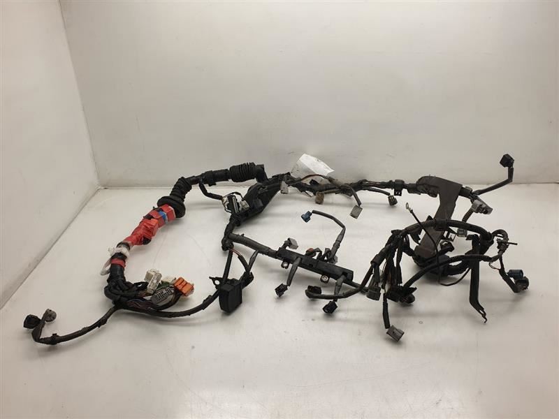 98 99 Toyota Sienna 3.0L FWD AT Engine Wire Harness 82121-08020