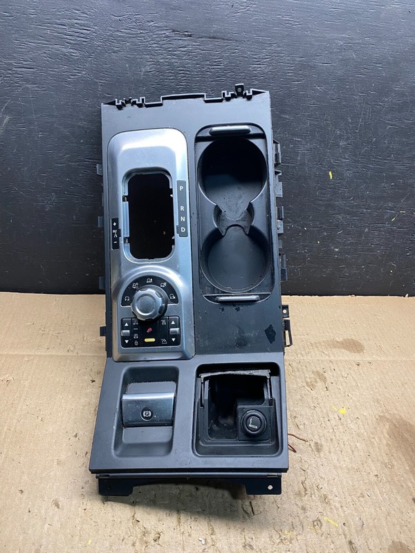 2010-2012 Land Rover Range Rover HSE Center Console Shifter Bezel Trim M8559 DG