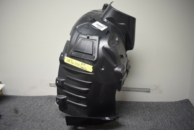 2013 MERCEDES BENZ E550 WHEEL ARCH COVER FACTORY OEM