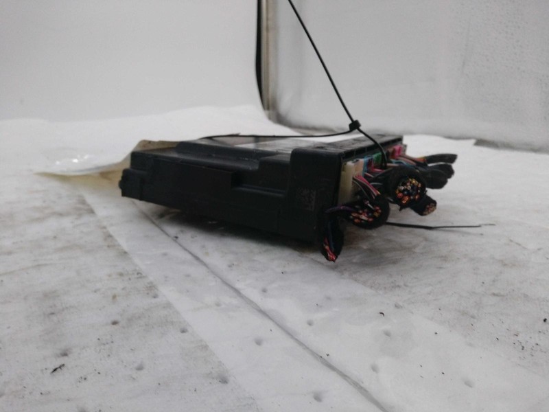 2012 GMC Terrain Body Control Module OEM 13580696 177K Miles Black