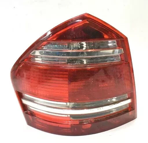 07-09 Mercedes X164 GL450 GL550 Left Driver Side Tail Light Lamp 1648204164 OEM