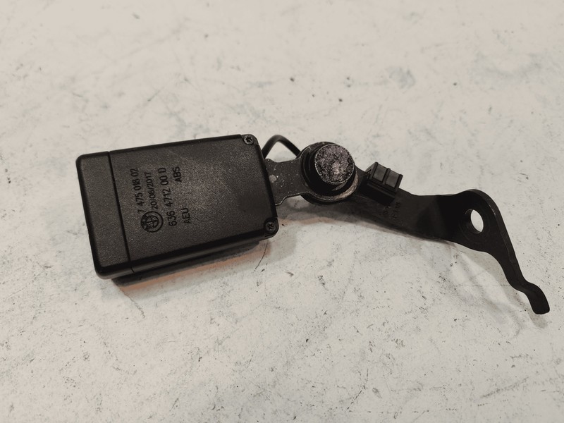 2017-2023 BMW 530E G30 REAR RIGHT PASSENGER SIDE SEAT BELT SEATBELT BUCKLE OEM