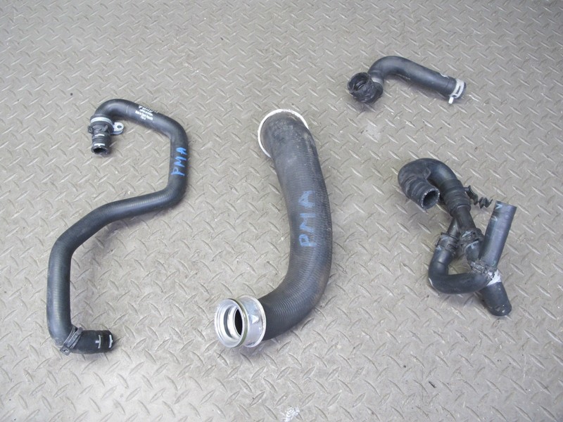 2015-2018 PORSCHE MACAN 3.0L ENGINE COOLANT HOSE PIPE LINE SET OF 4