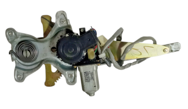 1999 2003 Lexus RX RX300 Left Driver Side Rear Door Window Regulator Motor OEM