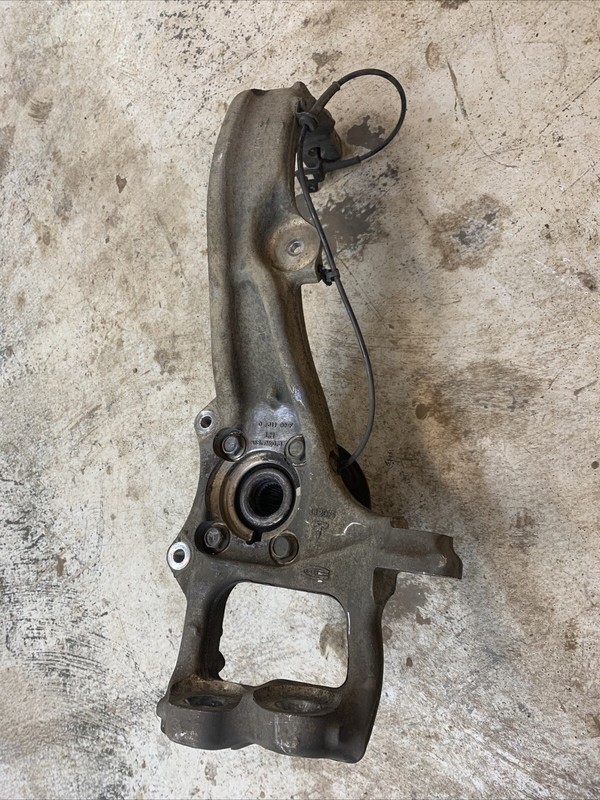 16-20 OEM Tesla Model X Front LH LEFT DRIVER Spindle Knuckle W/Hub 30091 S14