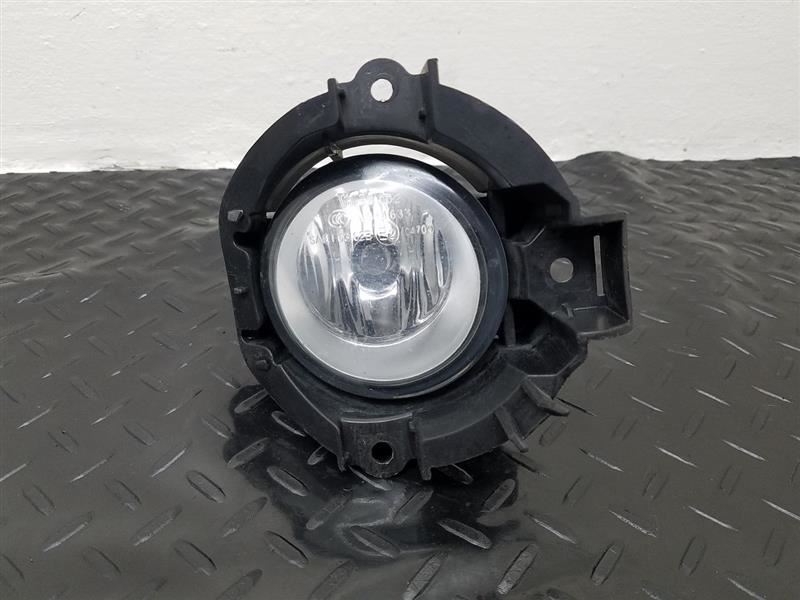 08-11 Lexus LX570 Right Passenger Fog Lamp W/ Bracket OEM 81210-0D042
