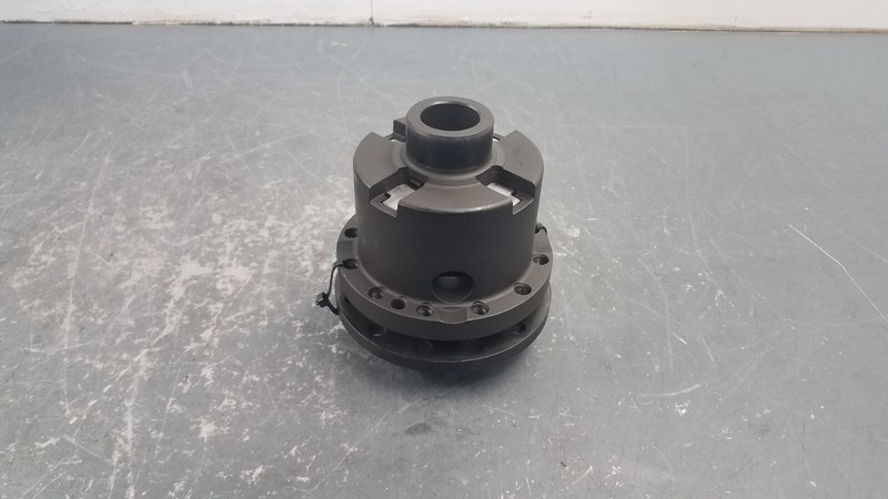 Lamborghini GallardoOEM Rear Differential Carrier #7669 B5